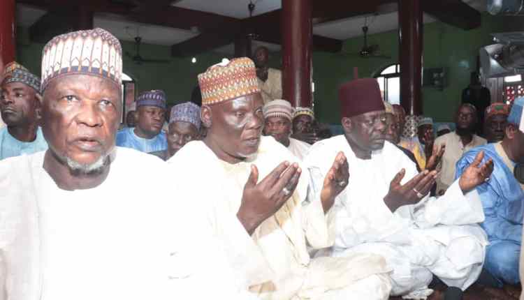 ISLAMIC CLERICS PRAY FOR NIGERIA’S UNITY AND PEACE – 3 S I X T Y I S L A M